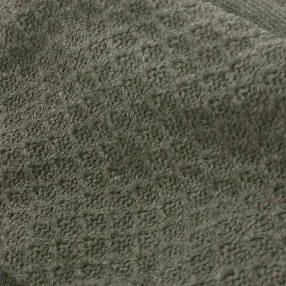 Carolyn Taylor Cardigan Sweater - Picture 8 of 9